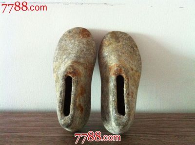 二战遗留物鞋摸-价格:300元-se21135090-铜杂件-零售-中国收藏热线